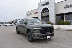 2026 Ram 1500 BIG HORN CREW CAB 4X4 5'7 BOX Pickup