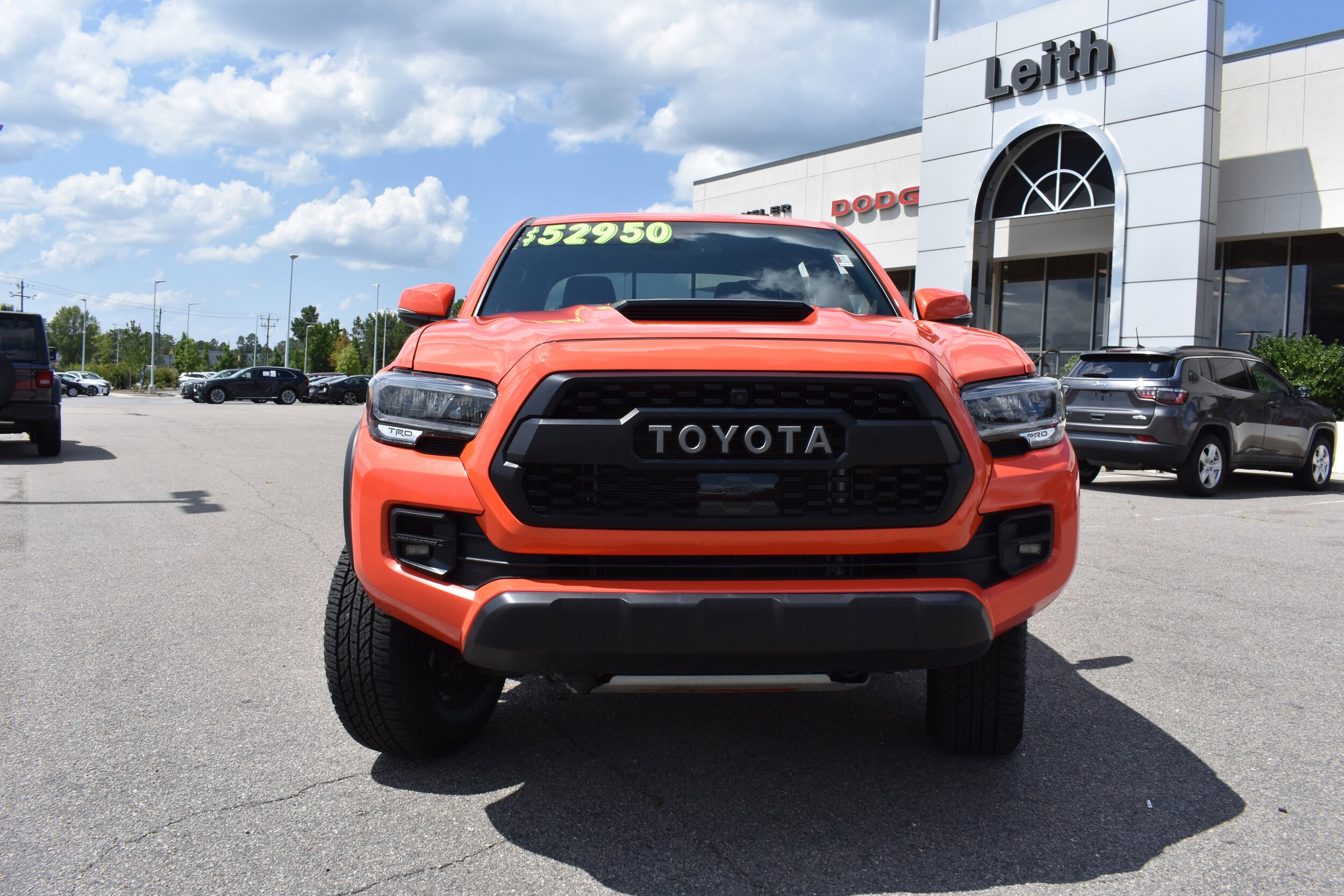 2023 Toyota Tacoma TRD Pro V6 4x4 photo 2