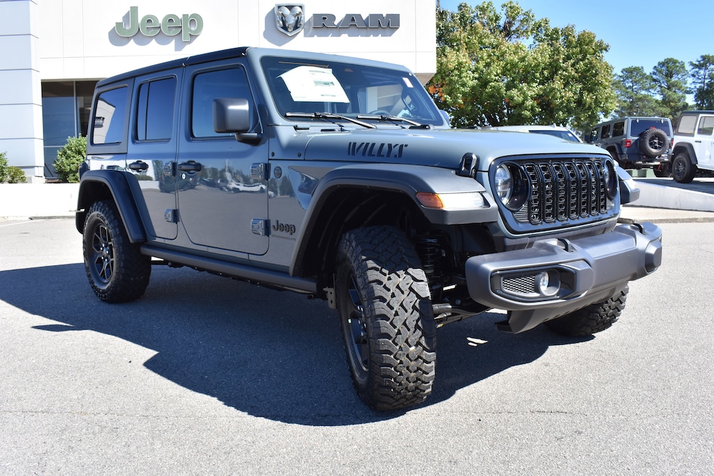 New 2026 Jeep Wrangler 4-DOOR WILLYS Sport Utility