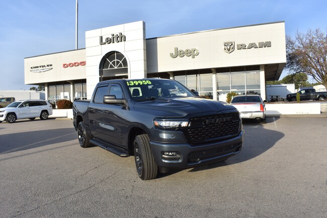 2025 Ram 1500 Tradesman Truck Crew Cab