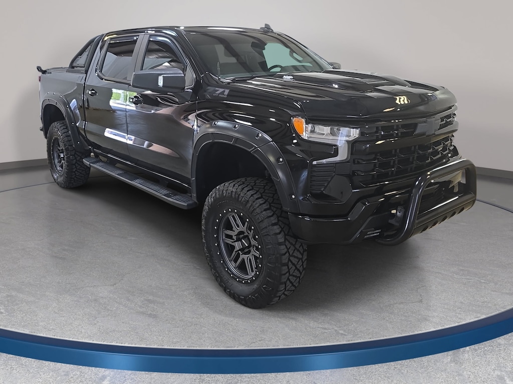 Used 2025 Chevrolet Silverado 1500 LT Trail Boss Truck Crew Cab
