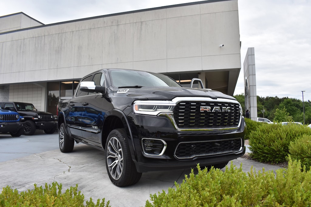 New 2026 Ram 1500 TUNGSTEN CREW CAB 4X4 Pickup