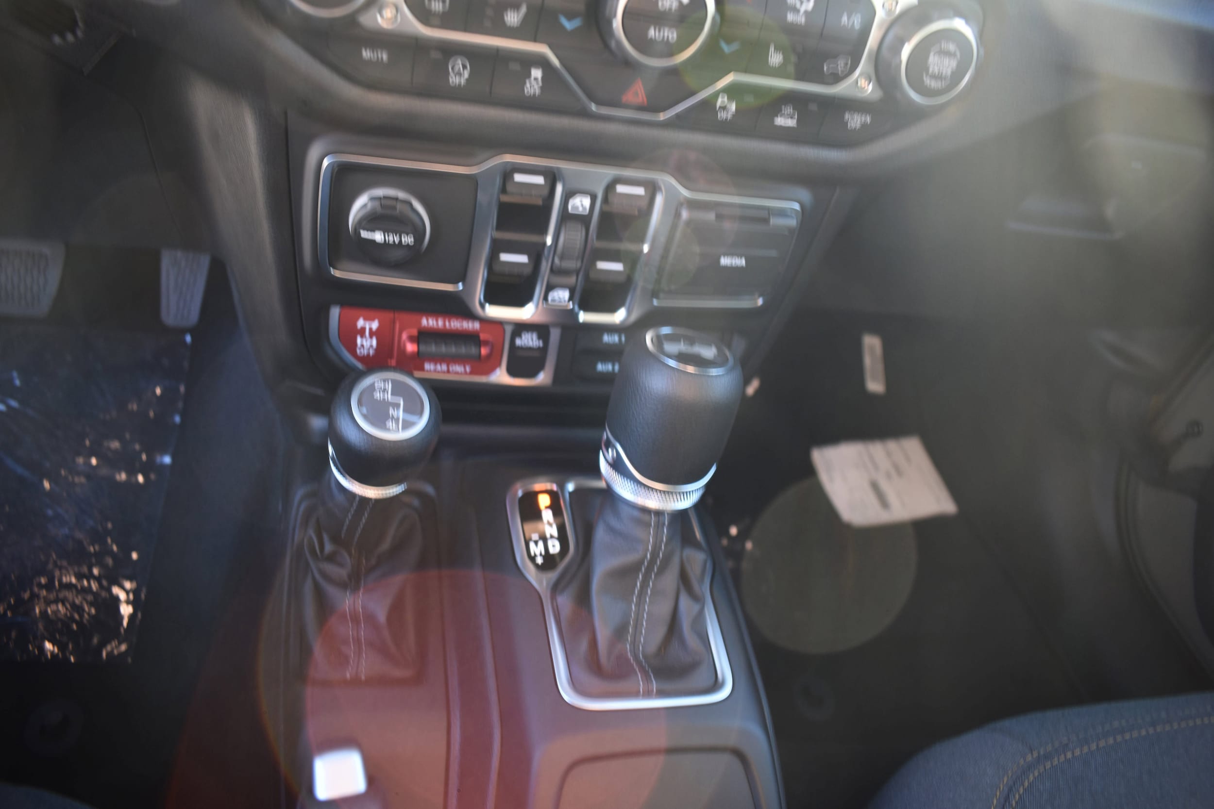 2026 Jeep Wrangler 4-Door Willys - Photo 20