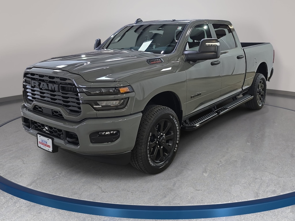 New 2026 Ram 2500 BIG HORN CREW CAB 4X4 6'4 BOX Pickup