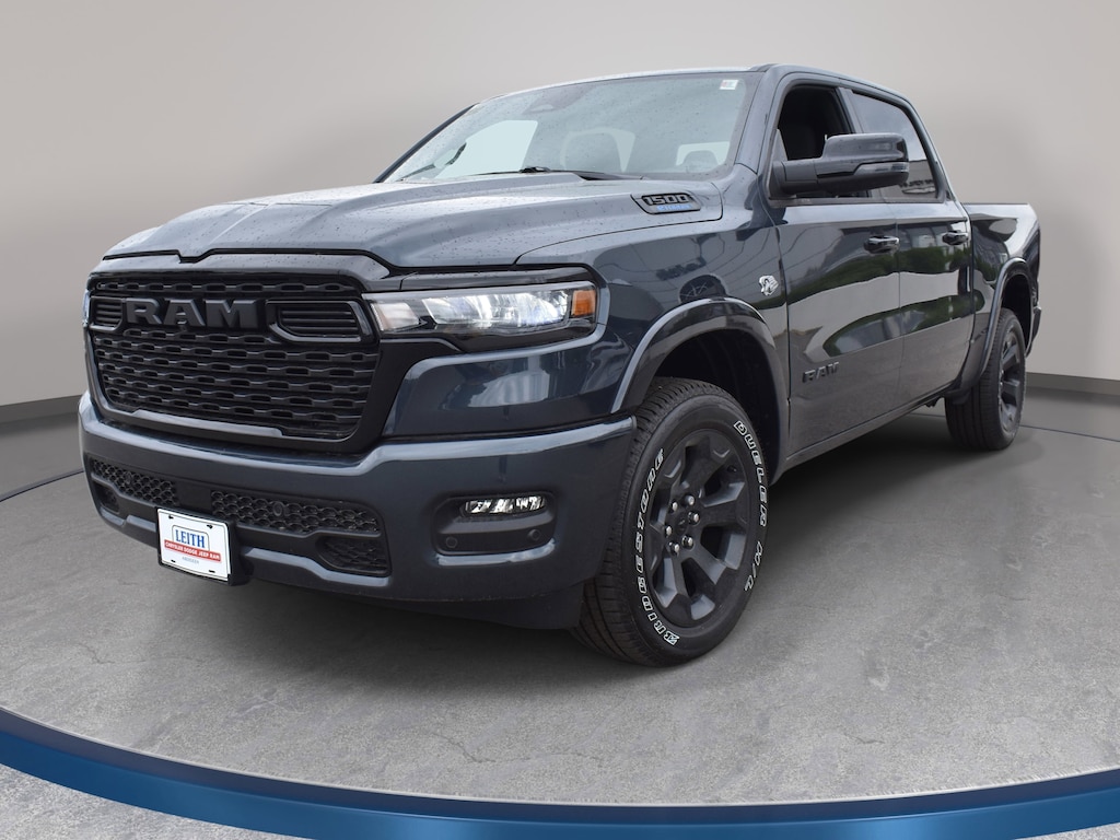 New 2026 Ram 1500 BIG HORN CREW CAB 4X4 5'7 BOX Pickup