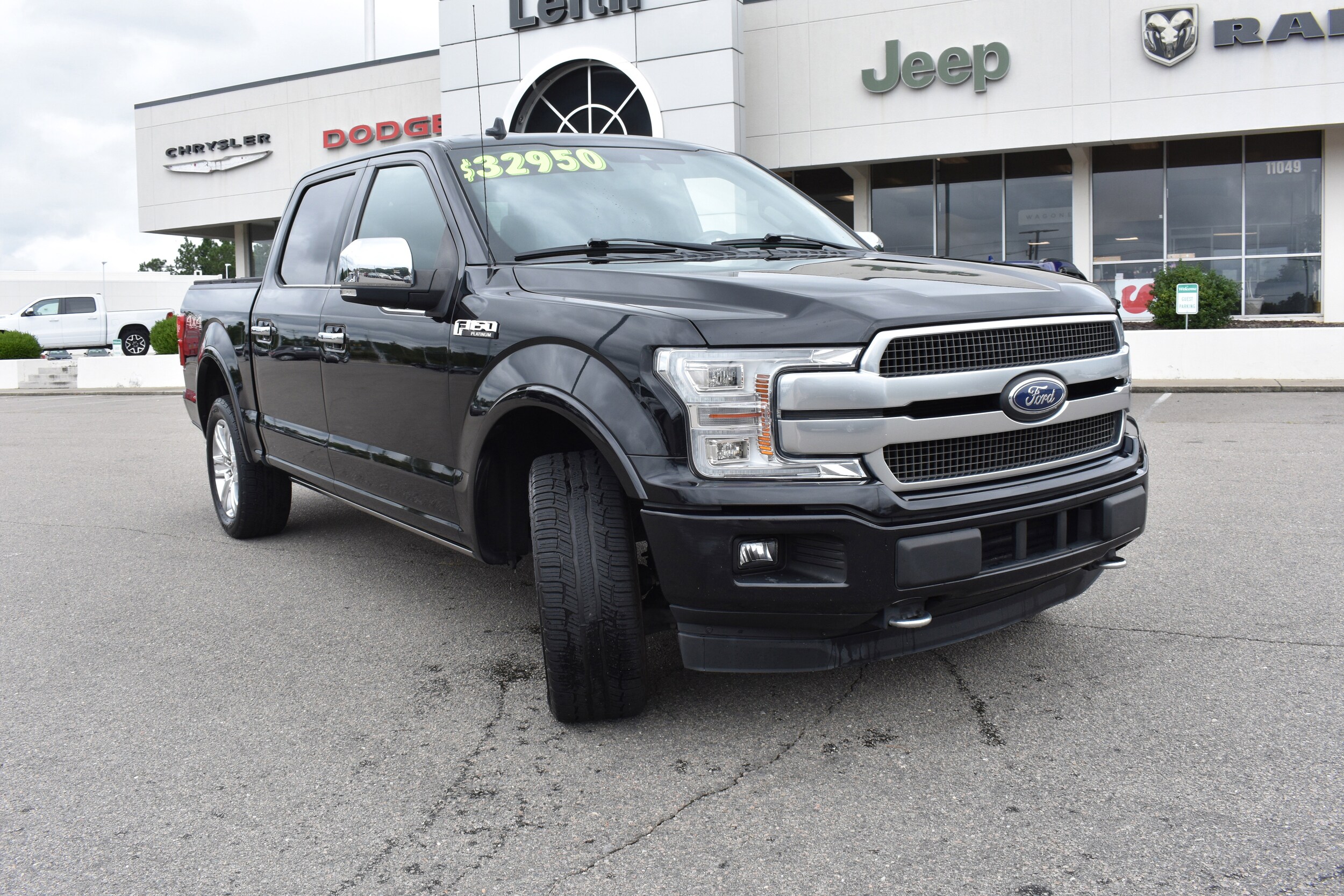 2020 Ford F-150 Platinum photo 2