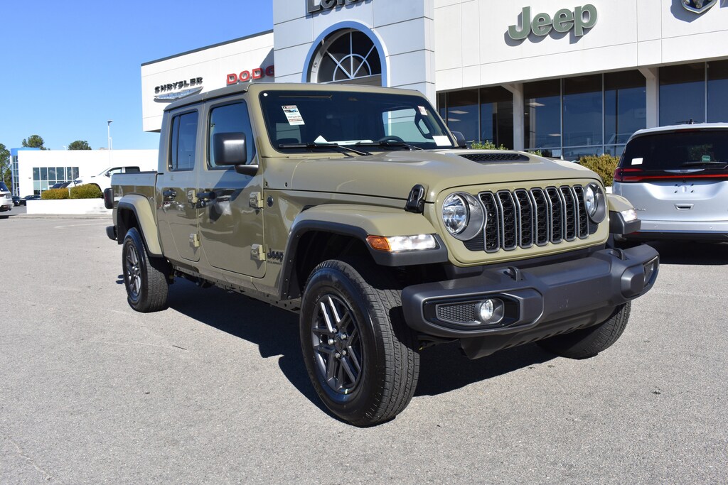 New 2026 Jeep Gladiator SPORT S 4X4 Pickup