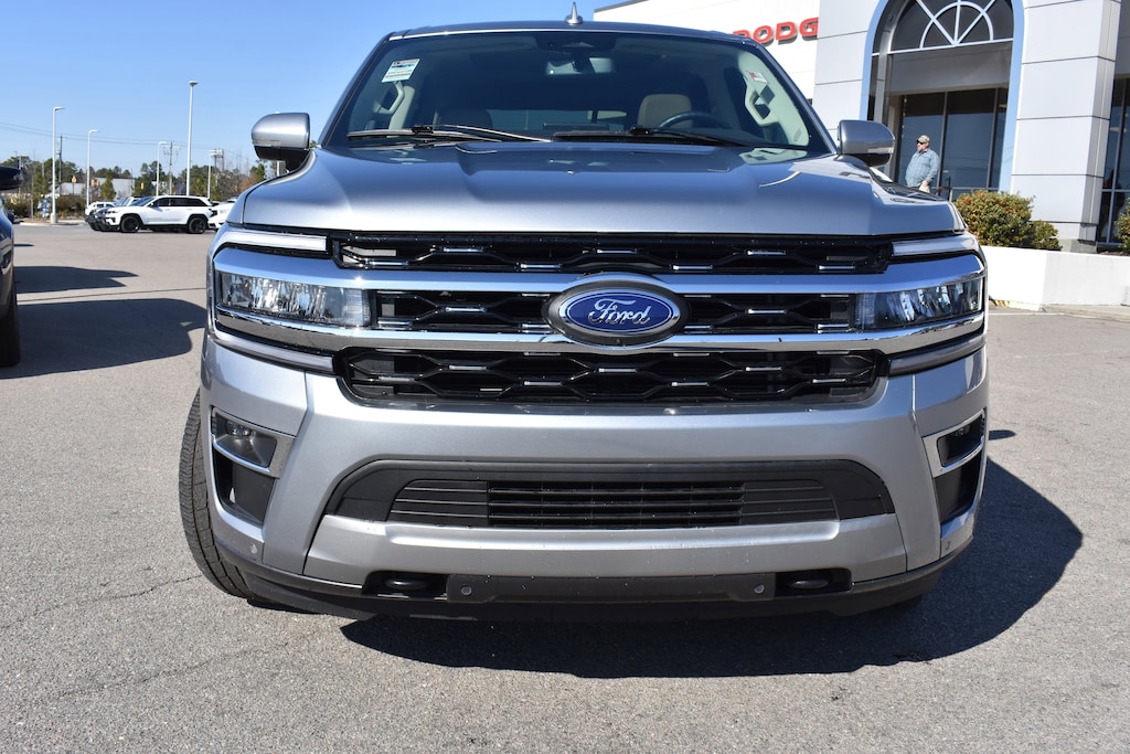 Used 2024 Ford Expedition Limited SUV