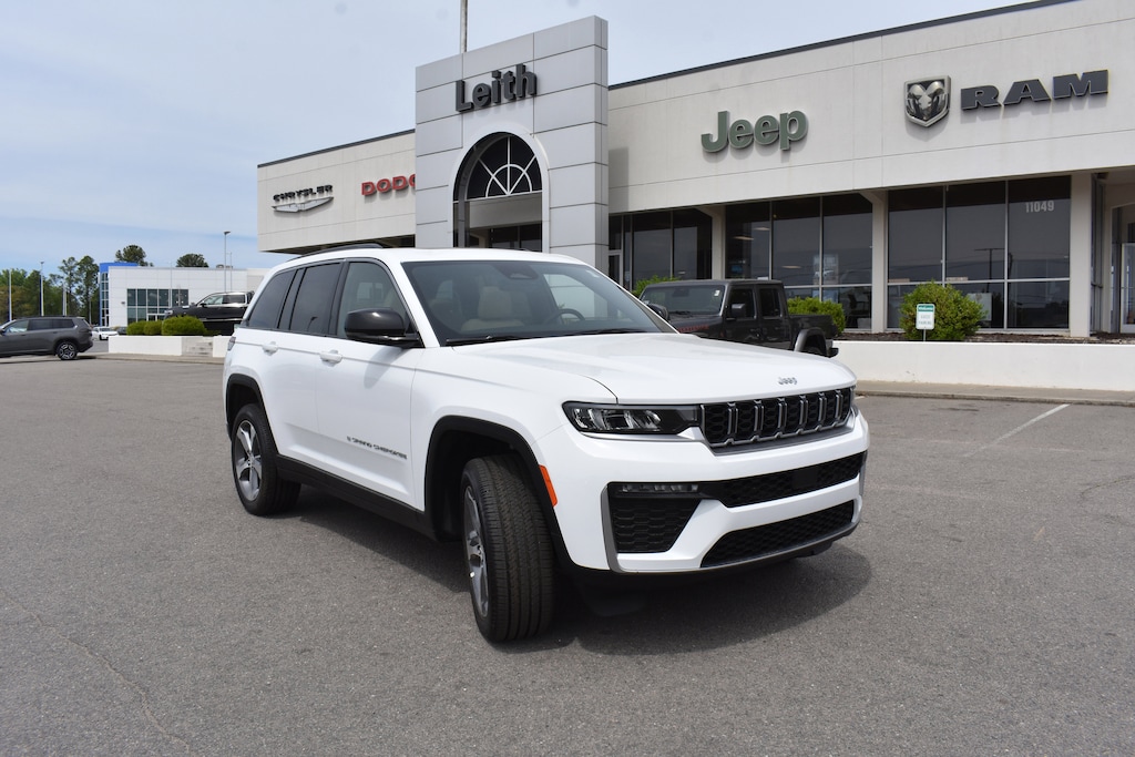New 2026 Jeep Grand Cherokee LIMITED 4X4 Sport Utility