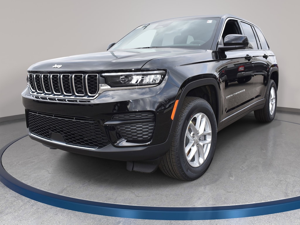 New 2026 Jeep Grand Cherokee LAREDO X 4X2 Sport Utility