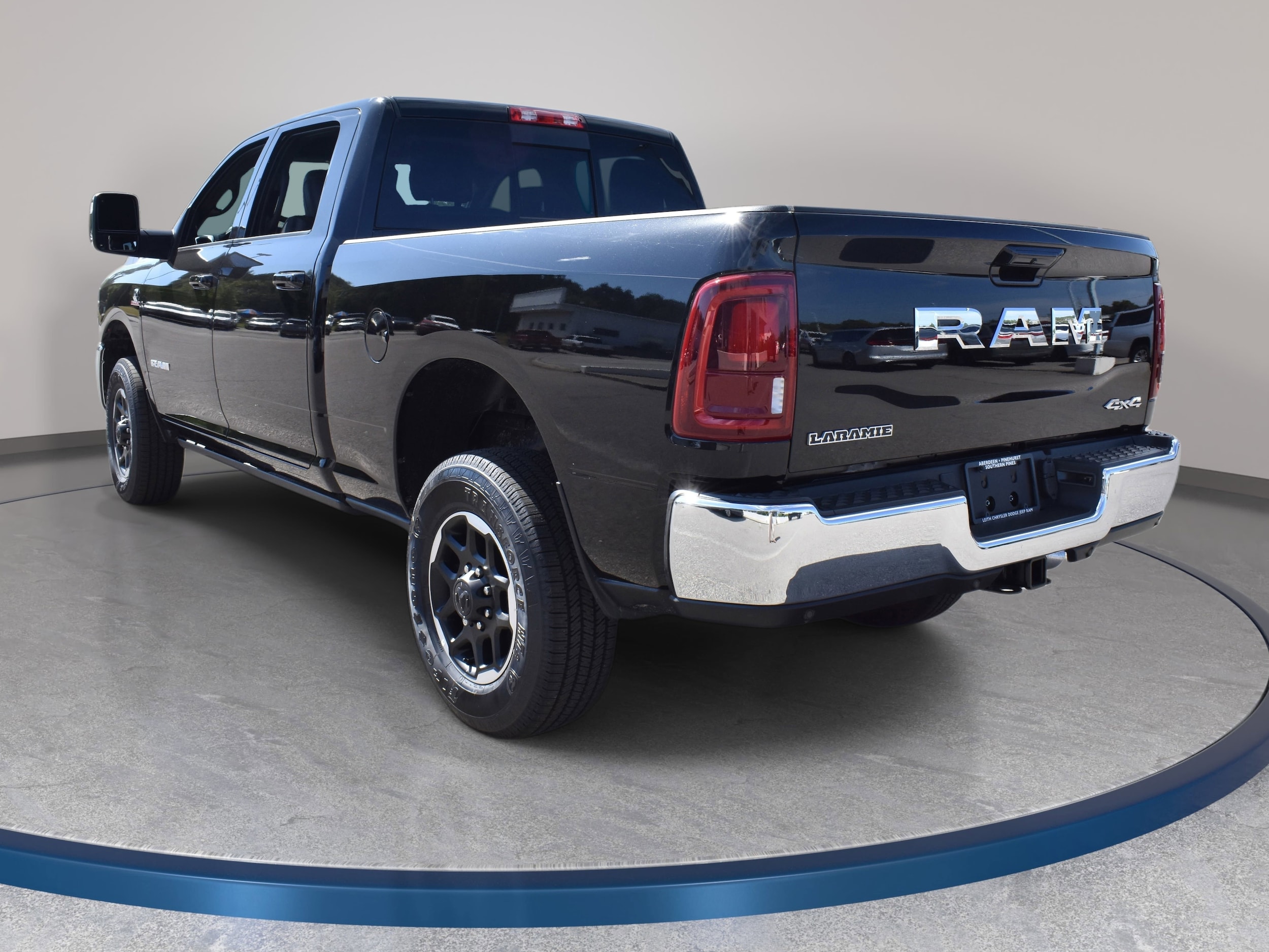 2026 RAM 2500 Laramie - Photo 8
