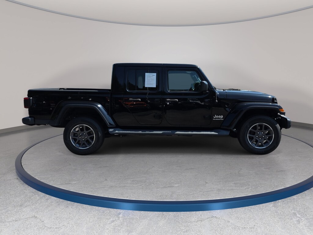 Used 2020 Jeep Gladiator Overland Truck Crew Cab