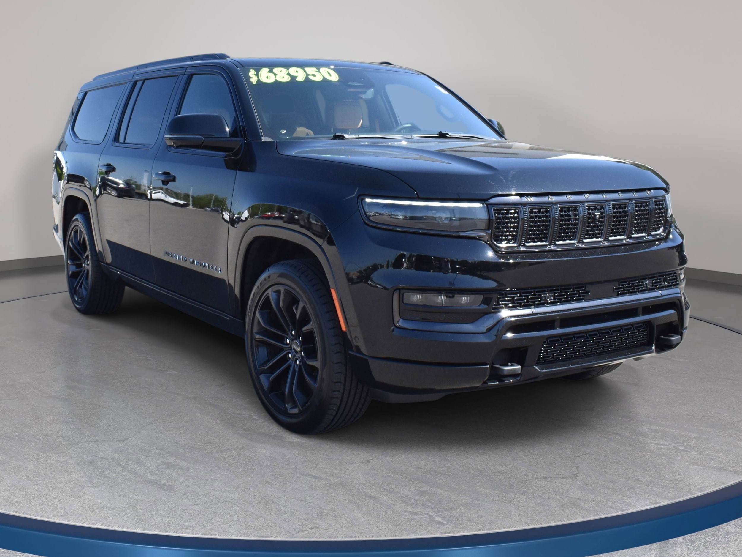 View vehicle photo 5