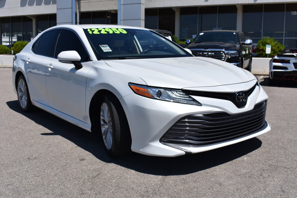 Used 2019 Toyota Camry XLE Sedan
