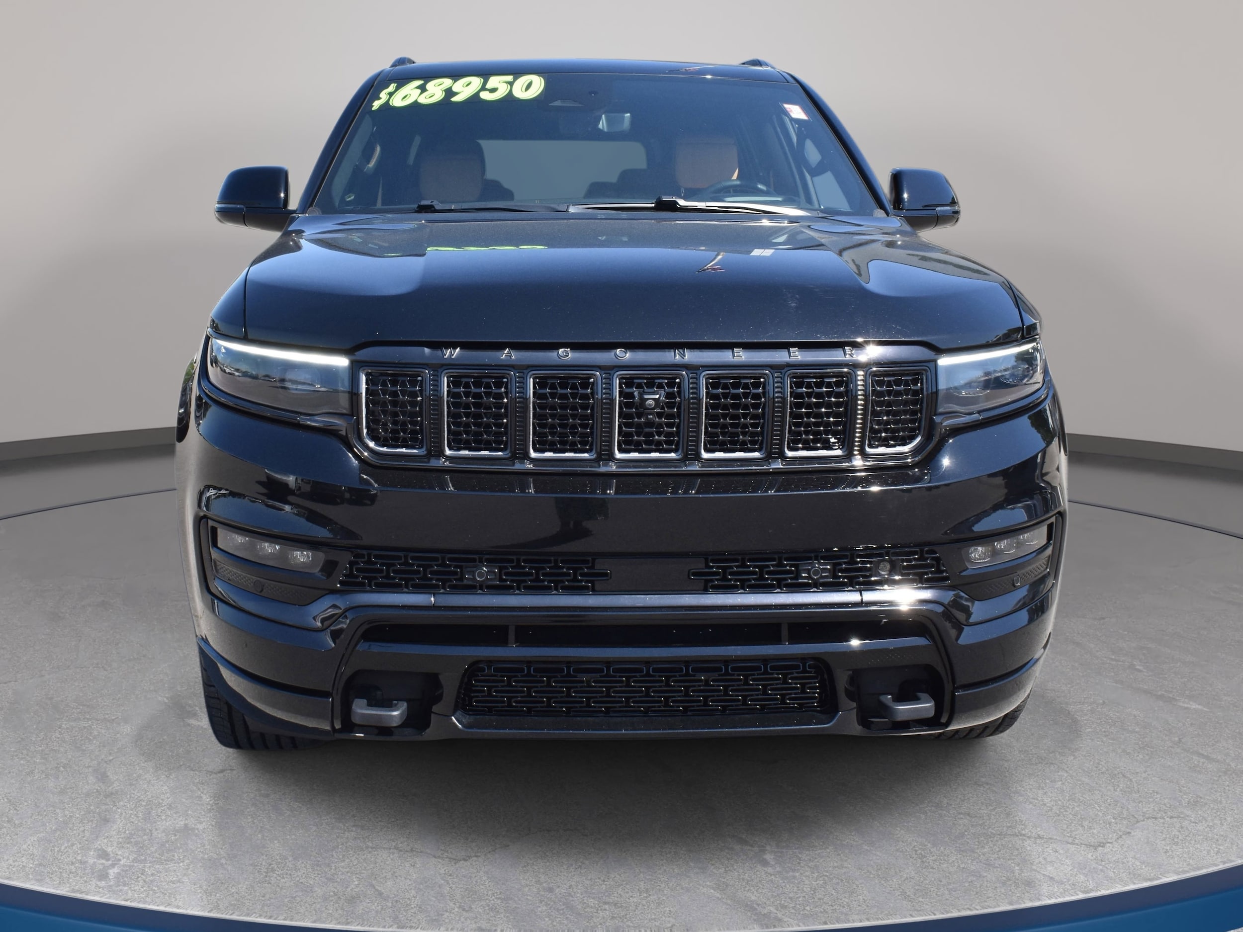 View vehicle photo 3