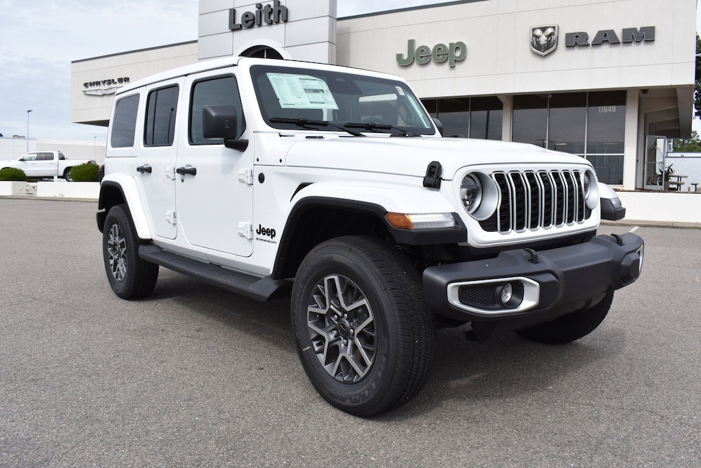 New 2026 Jeep Wrangler 4-DOOR SAHARA Sport Utility