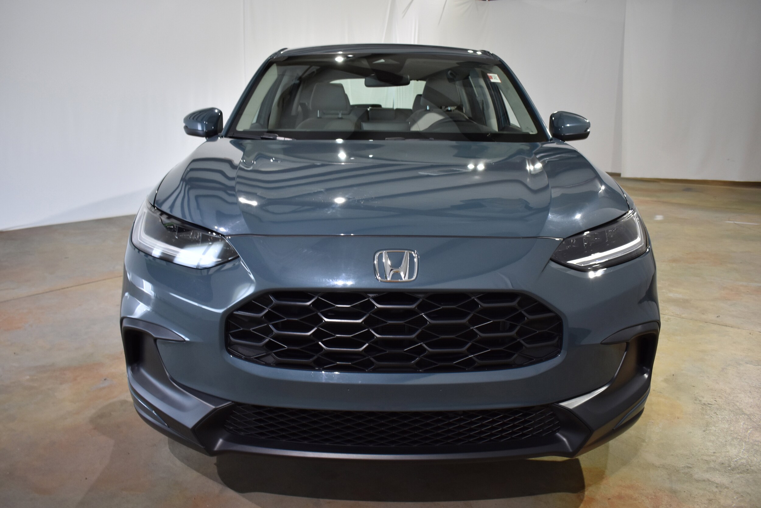 2023 Honda HR-V LX 2WD photo 2