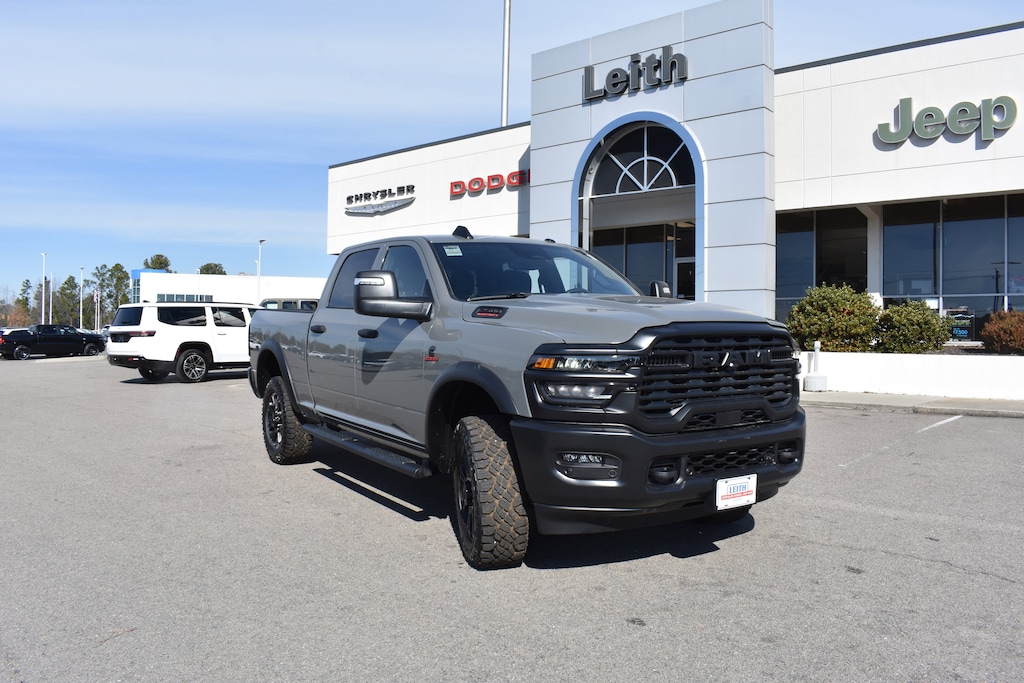 New 2026 Ram 2500 WARLOCK CREW CAB 4X4 6'4 BOX Pickup