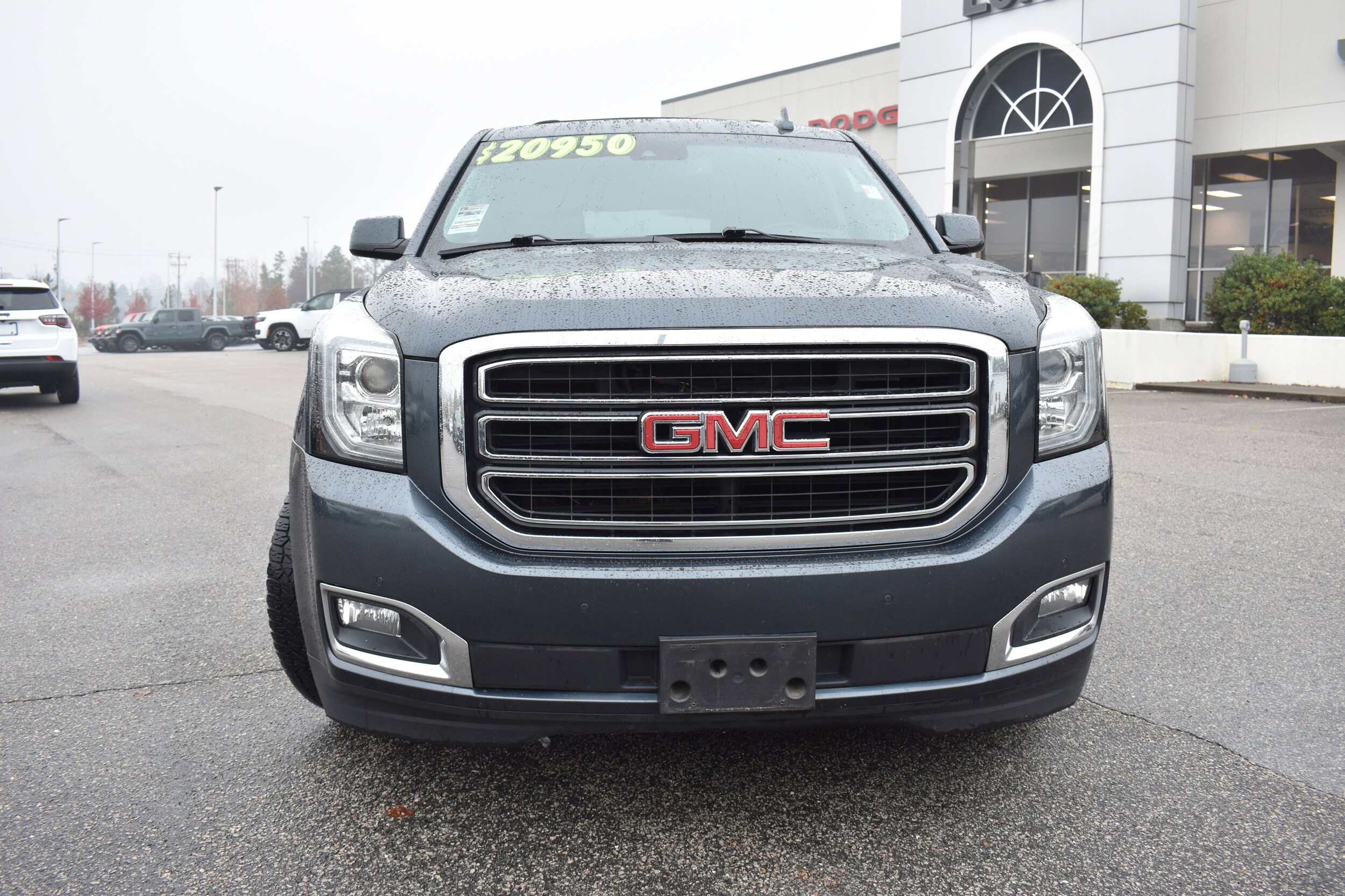 2019 Gmc Yukon XL SLT photo 2