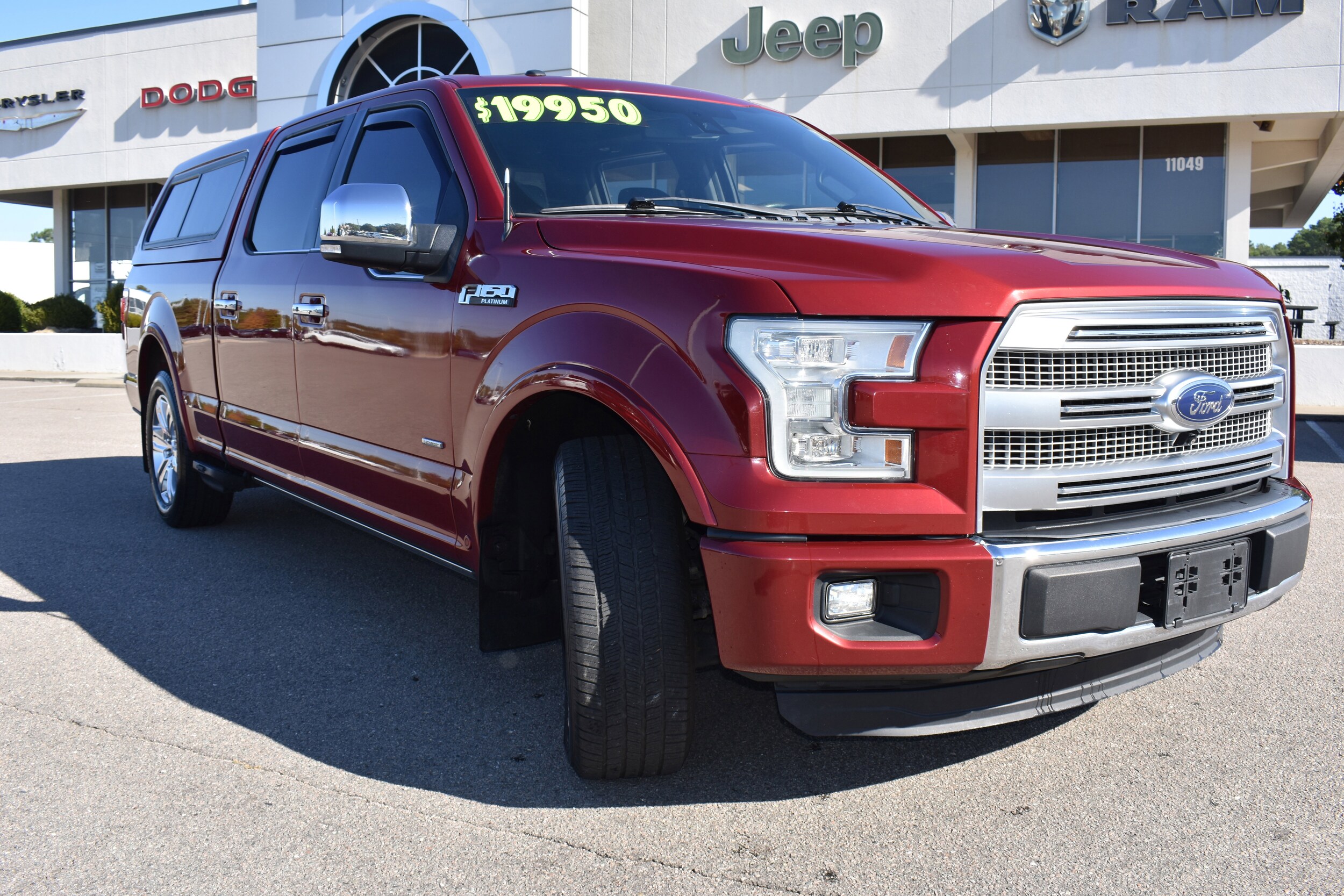 2015 Ford F-150 Platinum photo 3