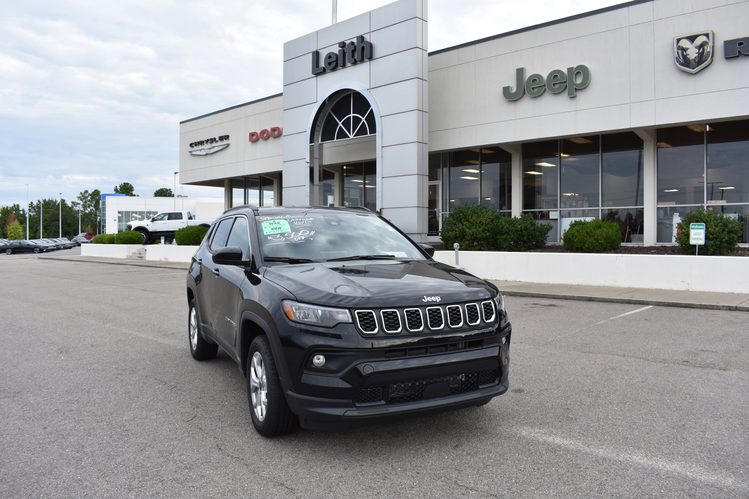 2025 Jeep Compass LATITUDE 4X4
