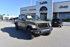 2025 Jeep Gladiator WILLYS 4X4 Pickup