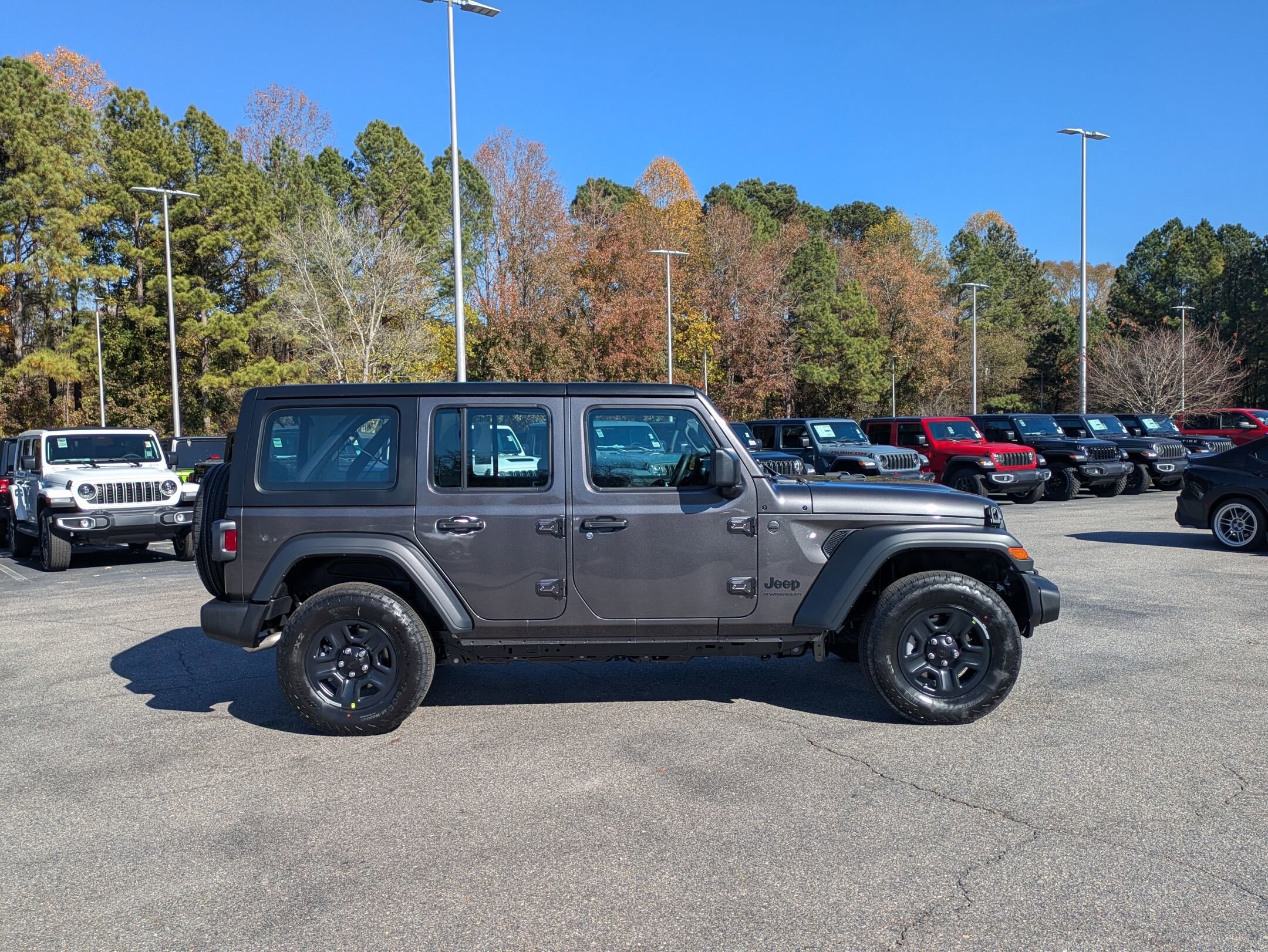 2026 Jeep Wrangler Sport photo 4