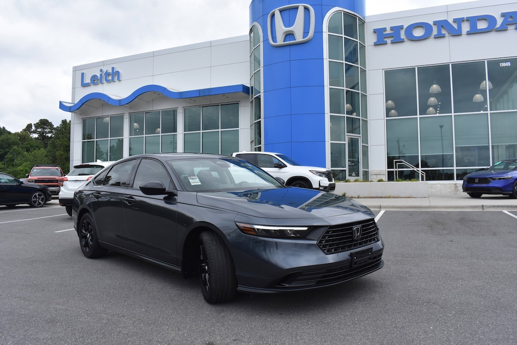 Used 2025 Honda Accord SE Sedan