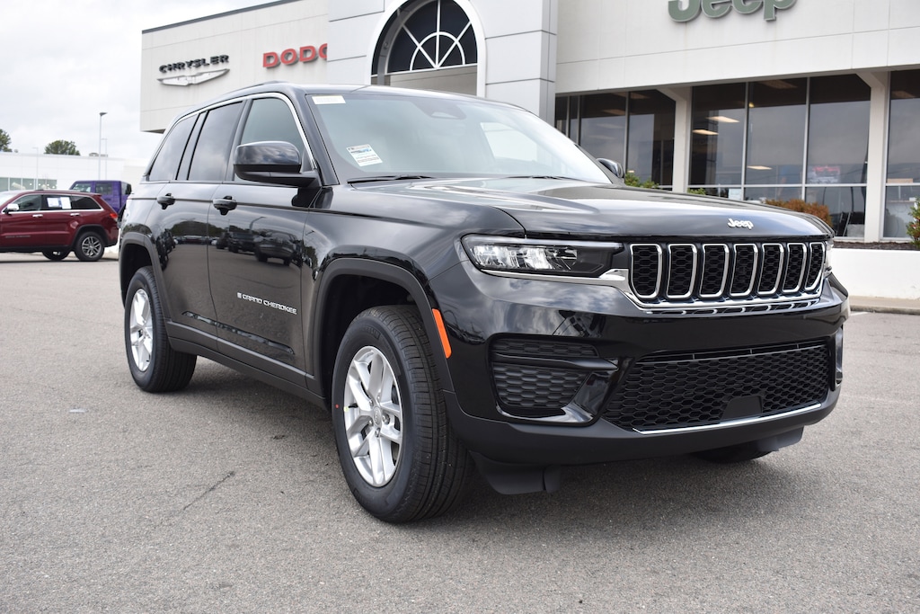 New 2026 Jeep Grand Cherokee LAREDO X 4X2 Sport Utility