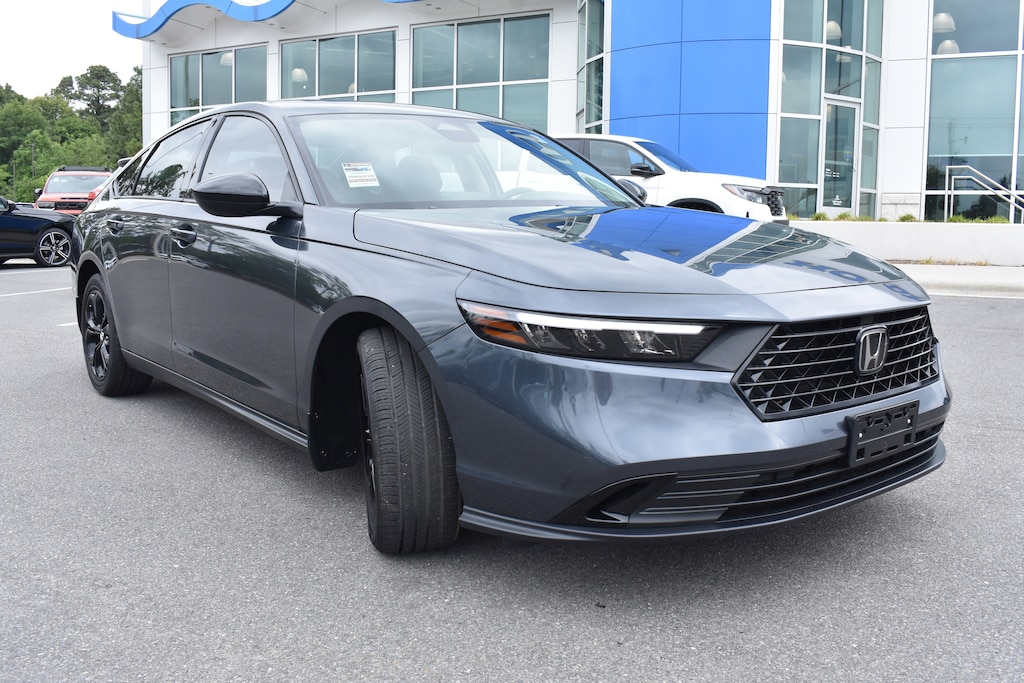 Used 2025 Honda Accord SE Sedan