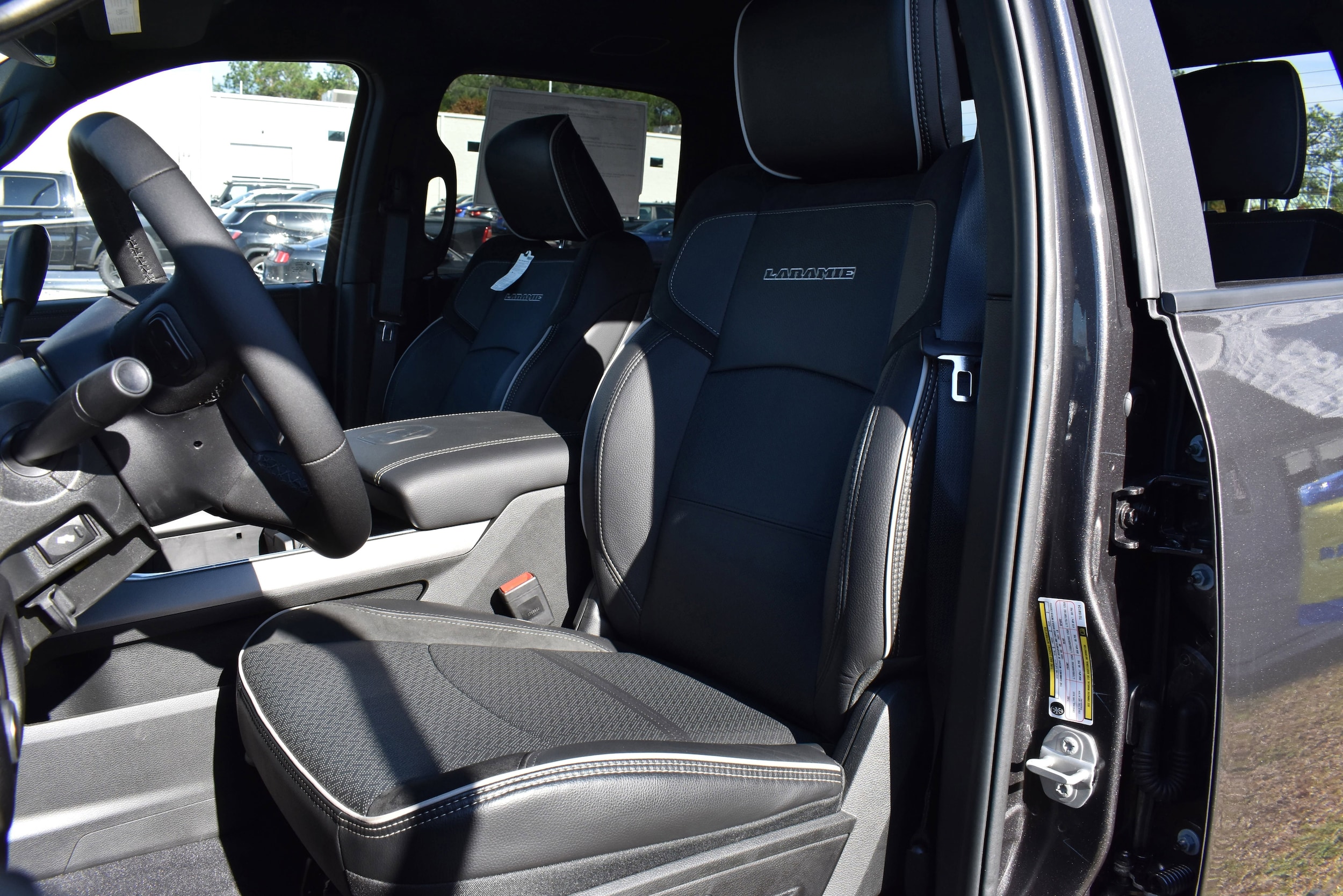 2026 RAM 2500 Laramie - Photo 24