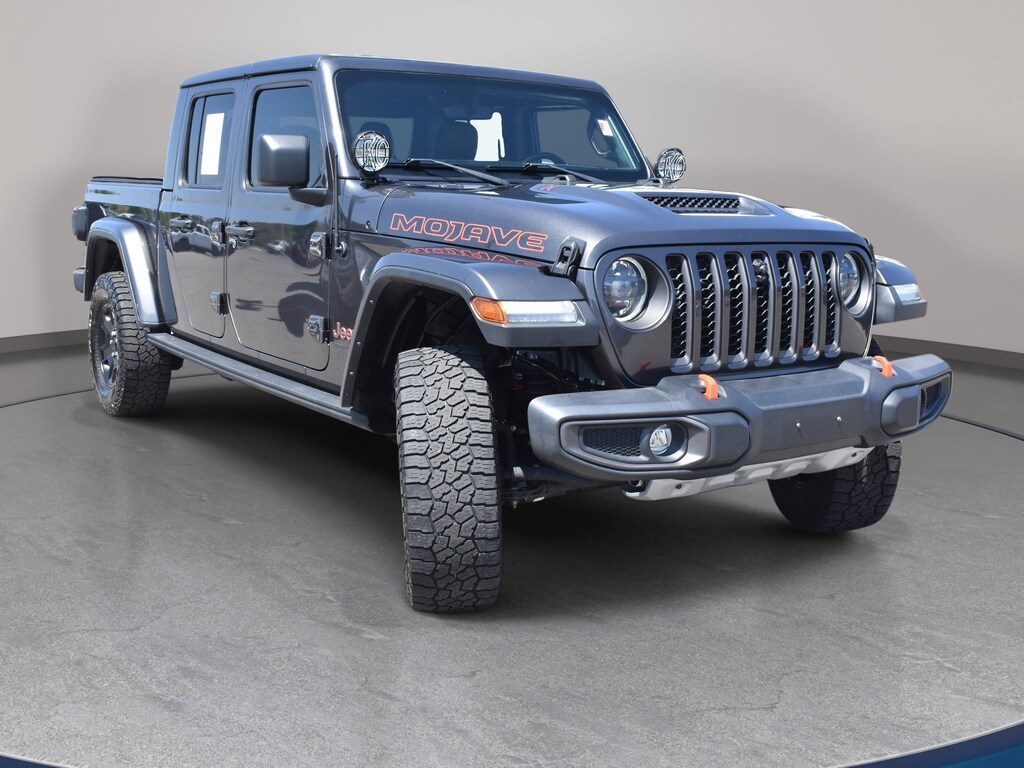 Used 2023 Jeep Gladiator Mojave Truck Crew Cab