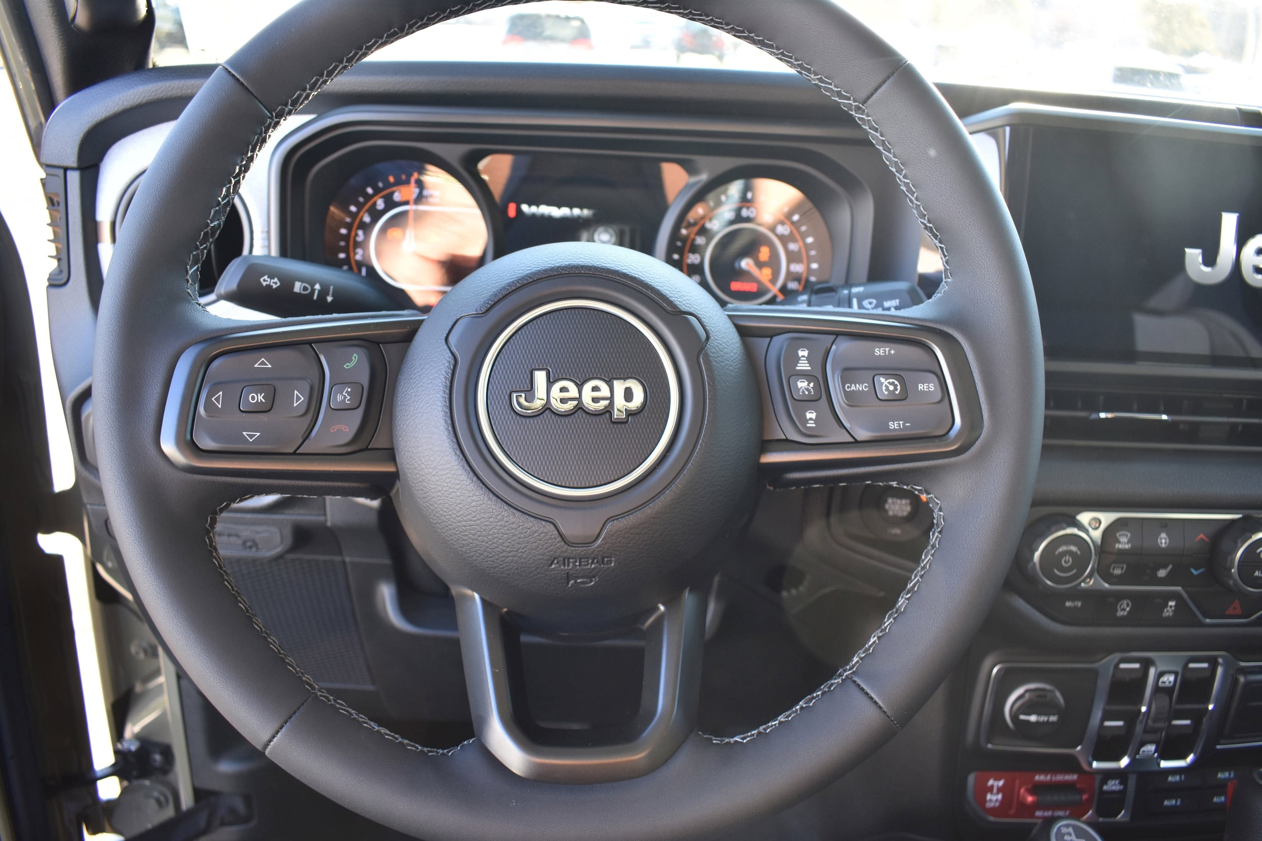 2026 Jeep Wrangler 4-Door Willys - Photo 12