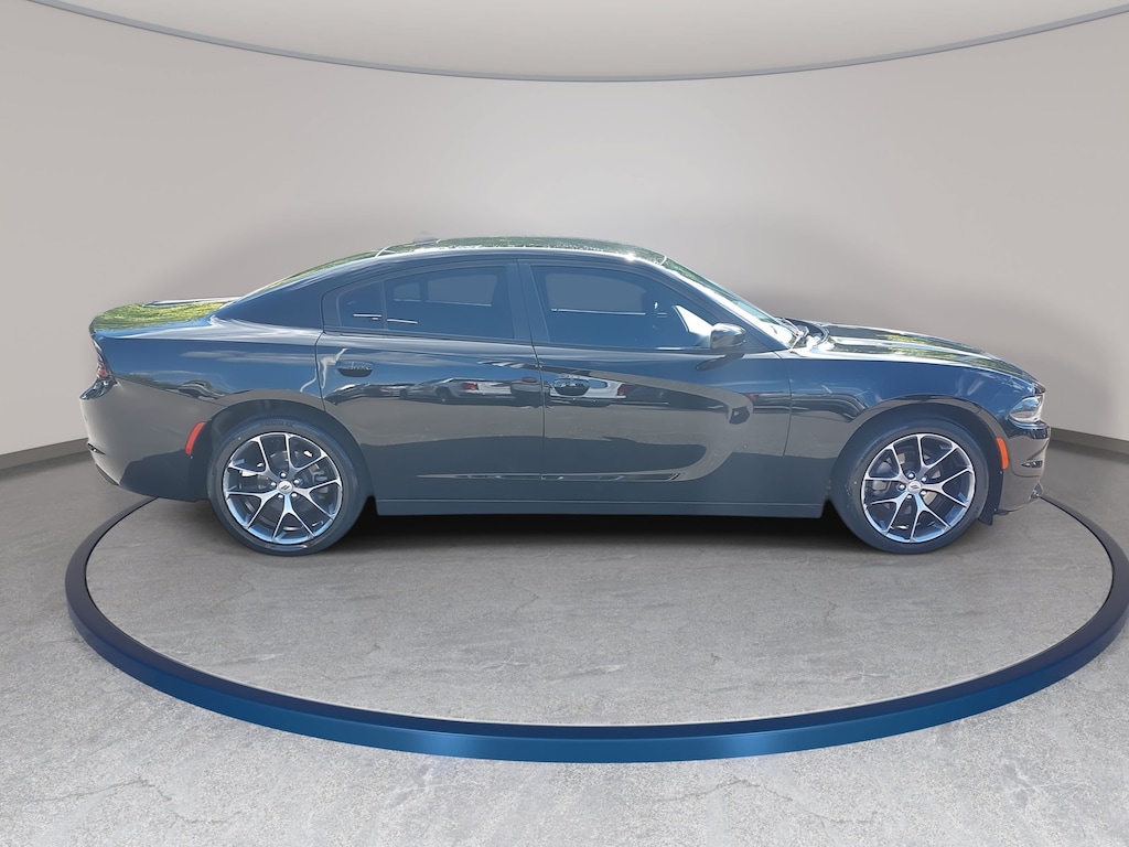 Used 2022 Dodge Charger SXT Sedan