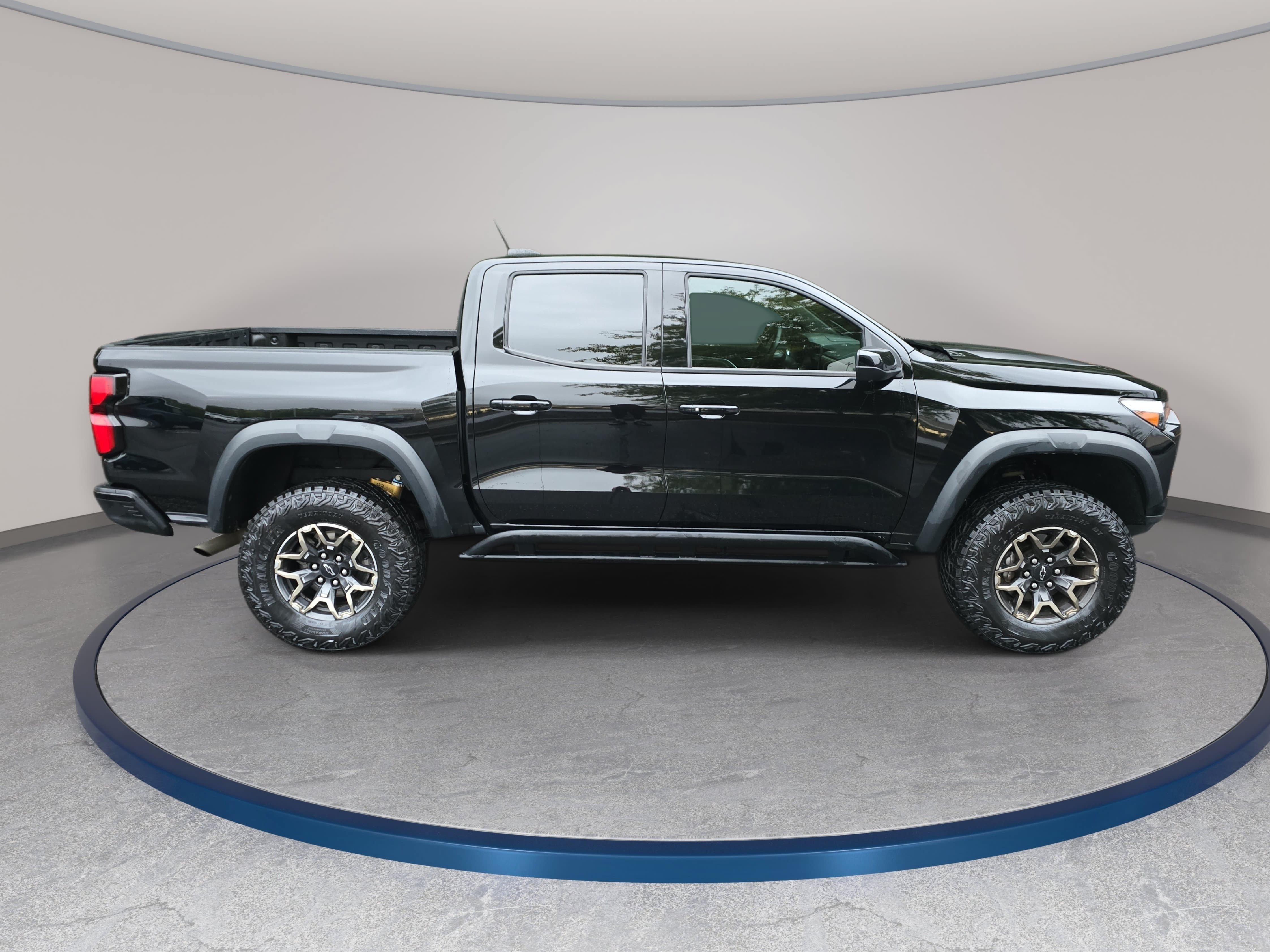 Used 2023 Chevrolet Colorado ZR2 Truck Crew Cab