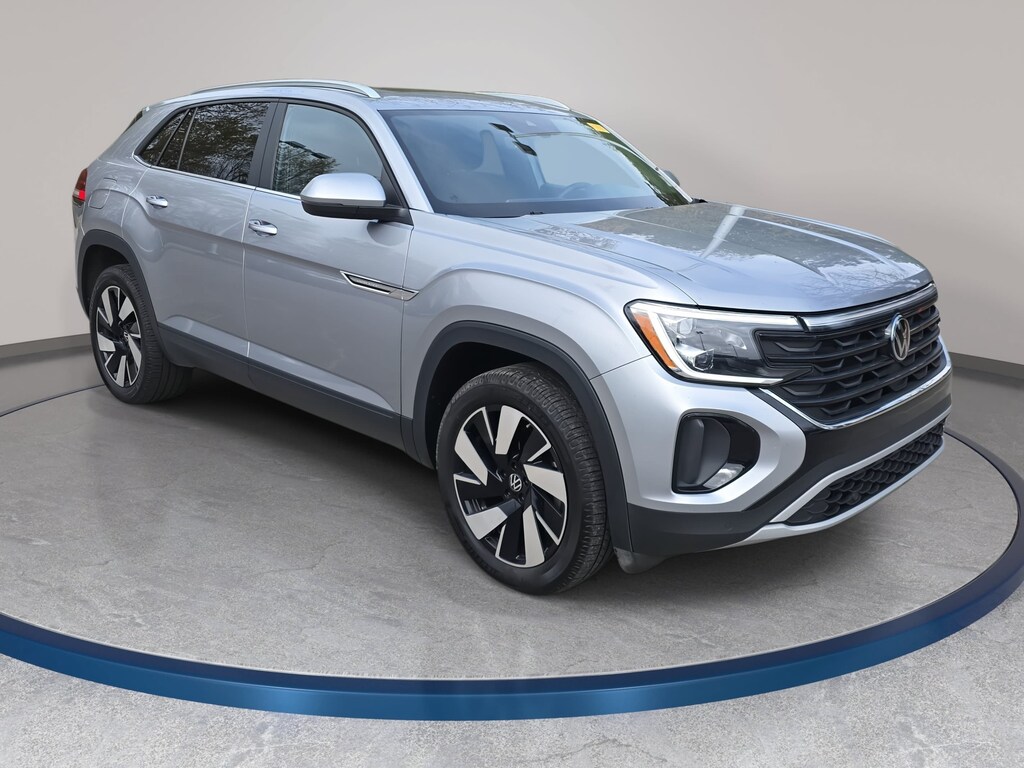 Used 2024 Volkswagen Atlas Cross Sport 2.0T SE w/Technology SUV