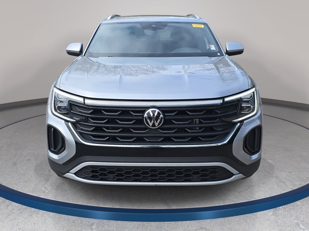 Used 2024 Volkswagen Atlas Cross Sport 2.0T SE w/Technology SUV