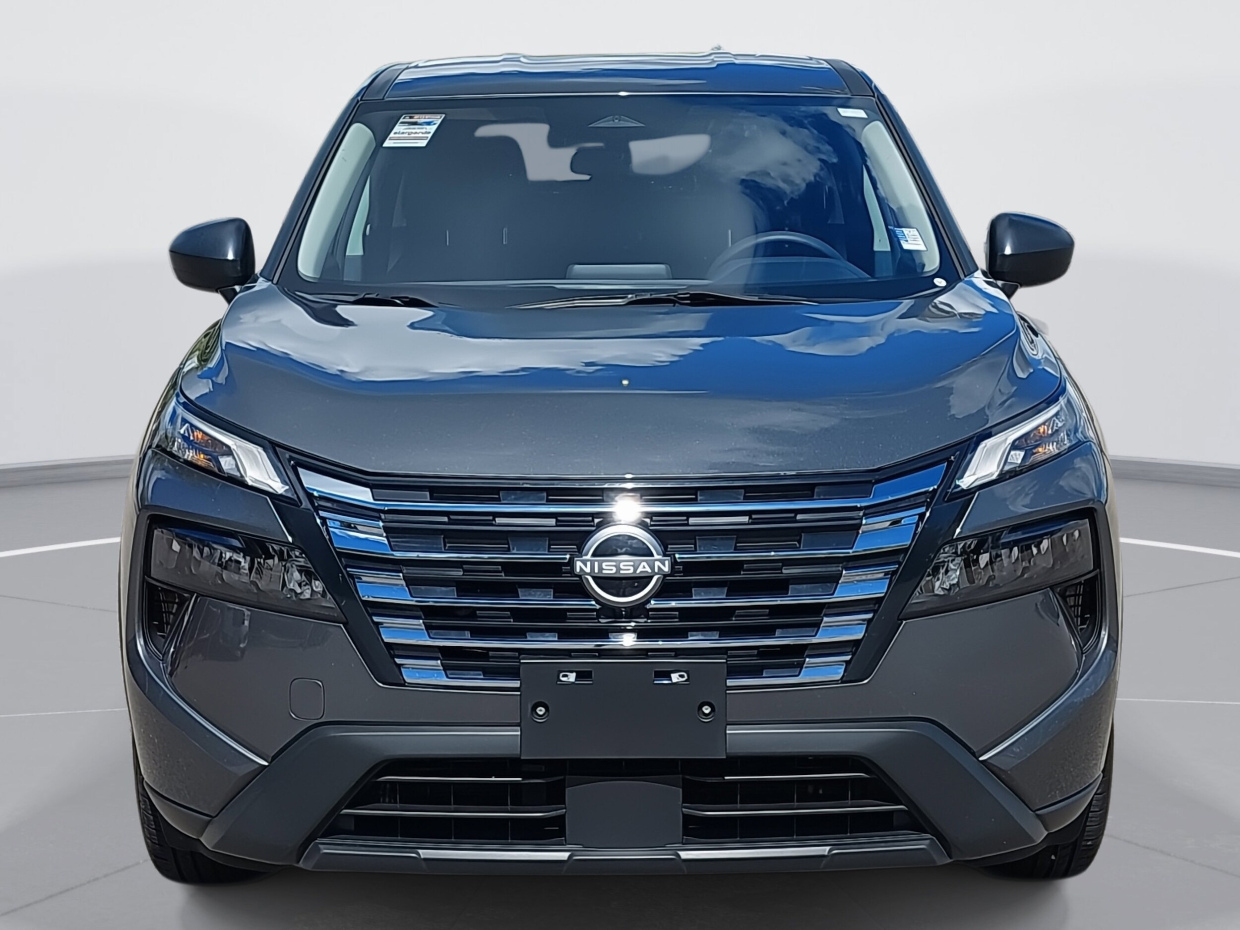 2024 Nissan Rogue S photo 2
