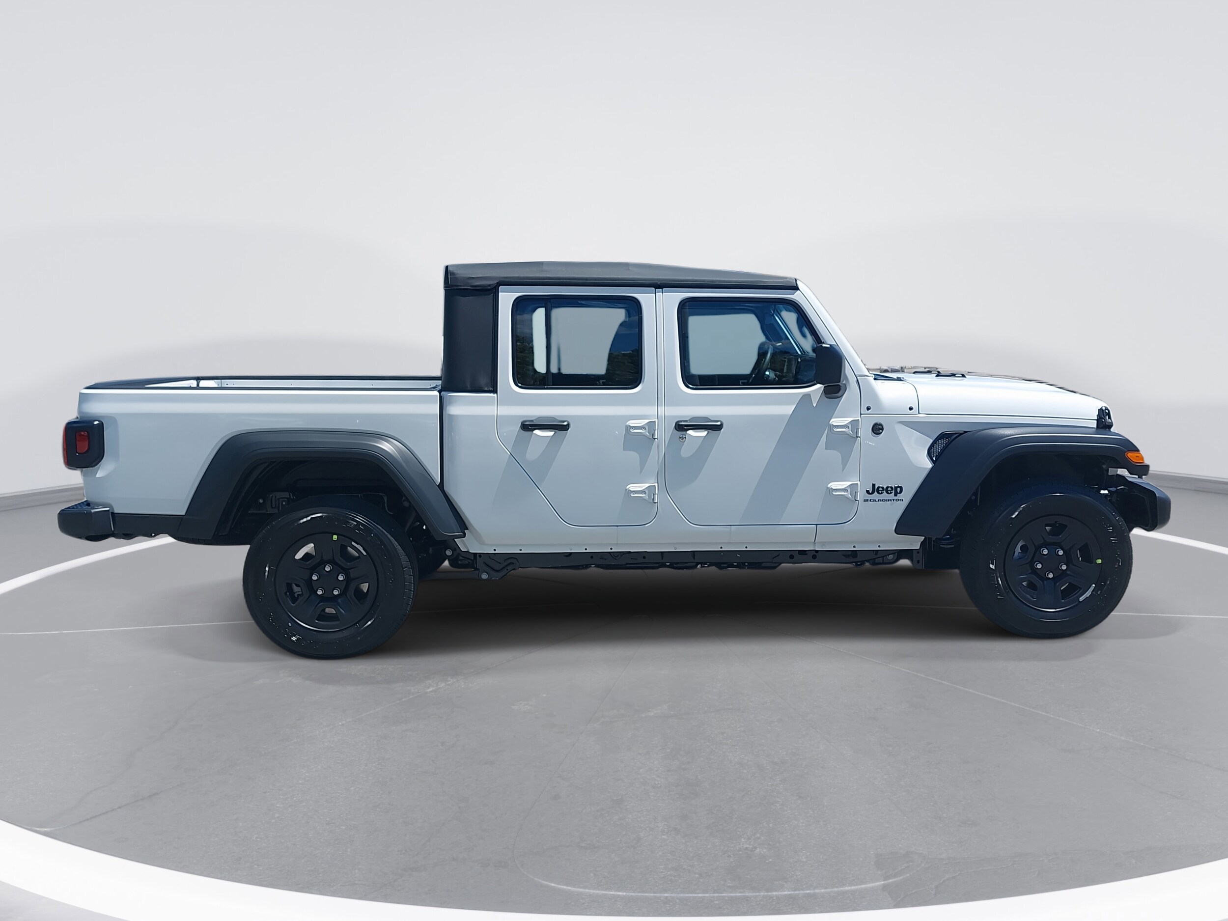 2025 Jeep Gladiator Sport photo 4