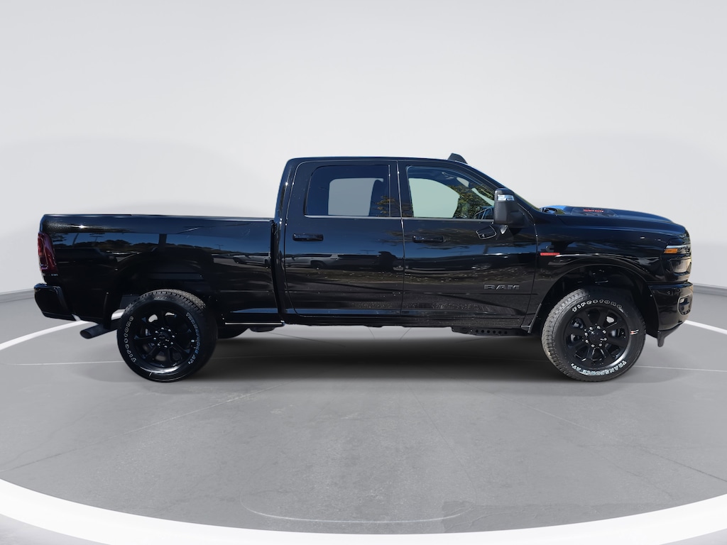 New 2026 Ram 2500 LARAMIE CREW CAB 4X4 6'4 BOX Pickup