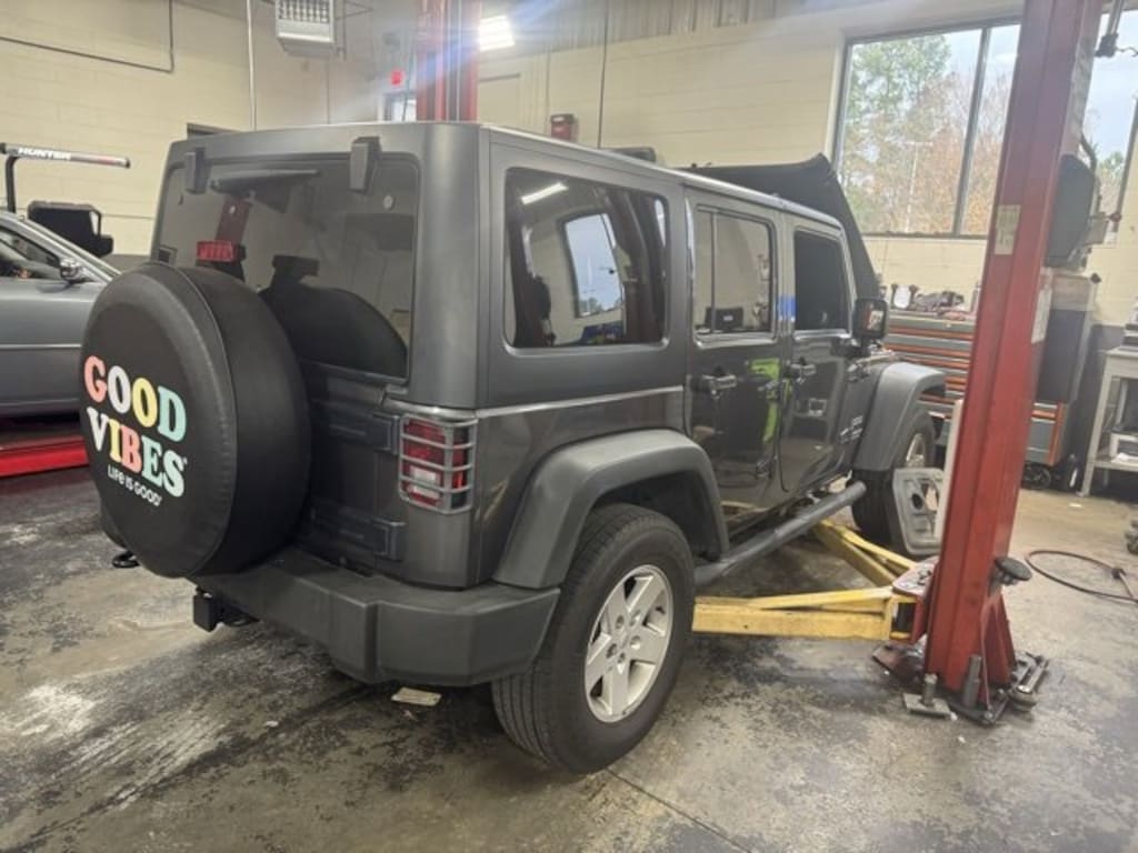 Used 2017 Jeep Wrangler JK Unlimited Sport 4x4 SUV