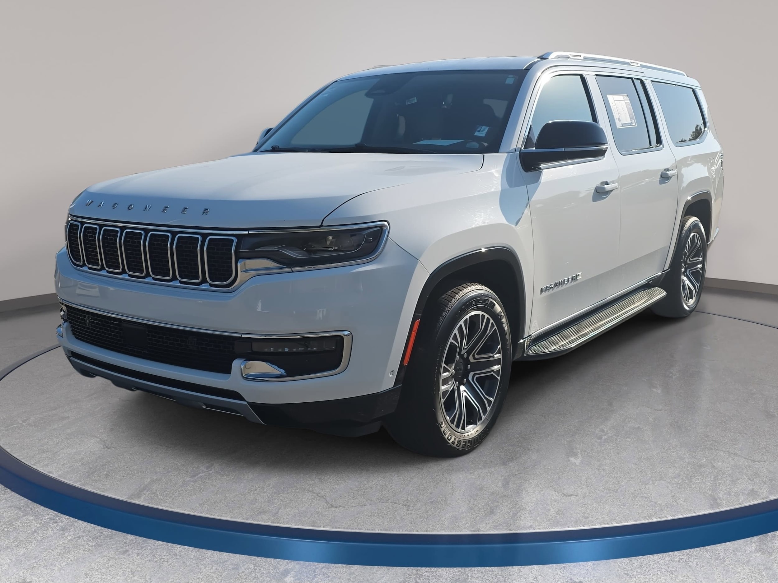 2024 Jeep Wagoneer L's photo