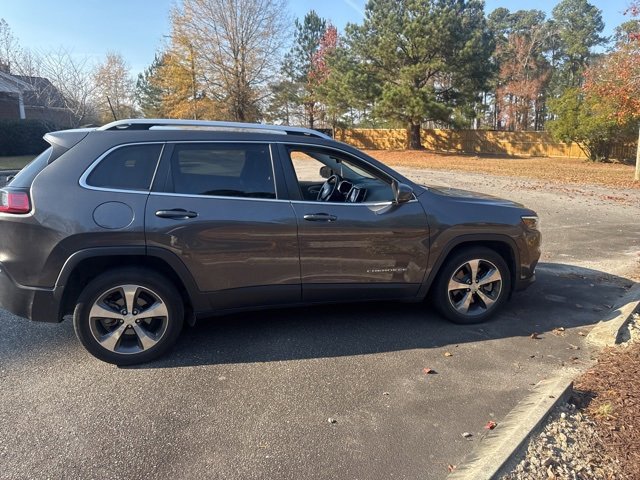 2020 Jeep Cherokee Limited photo 3
