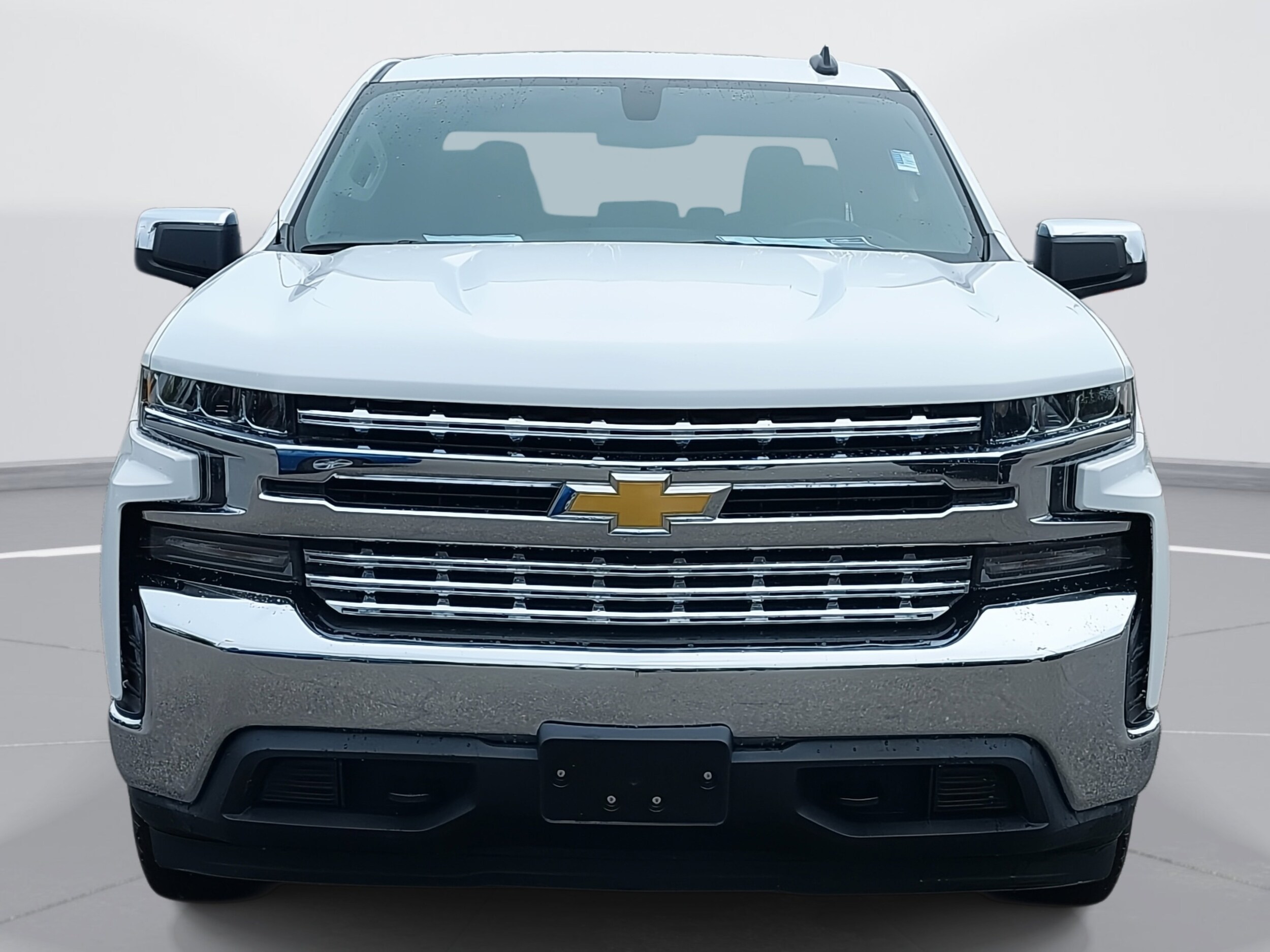 2021 Chevrolet Silverado 1500 LT Texas Edition photo 2
