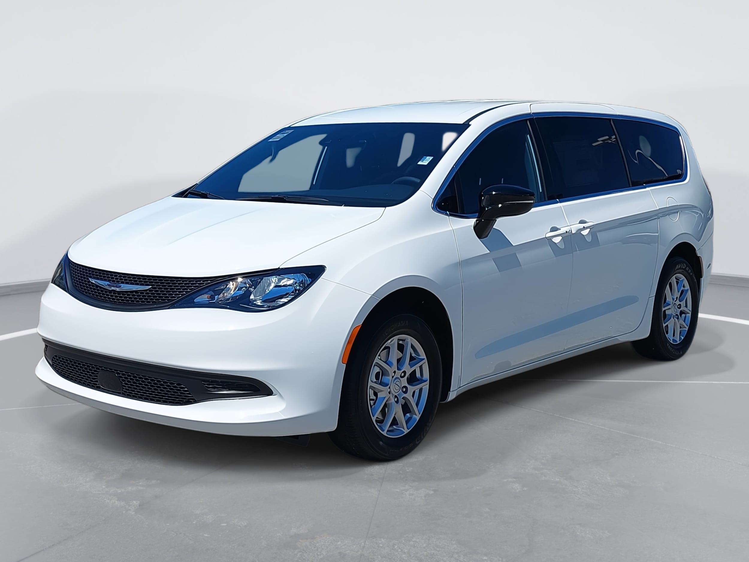 2026 Chrysler Voyager LX