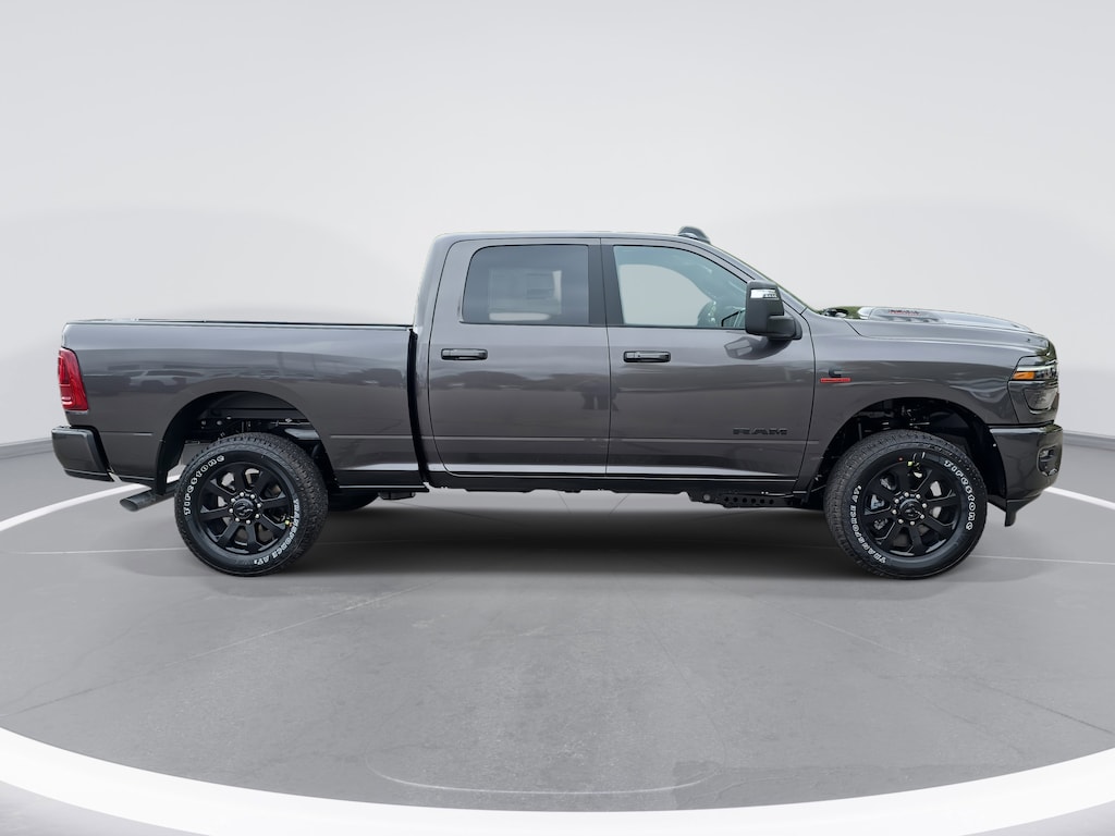 New 2026 Ram 2500 LARAMIE CREW CAB 4X4 6'4 BOX Pickup
