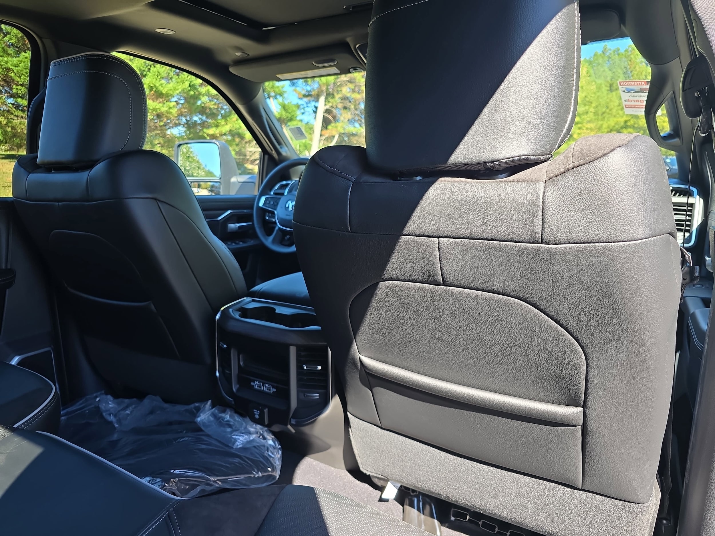 2026 RAM 2500 Laramie - Photo 12