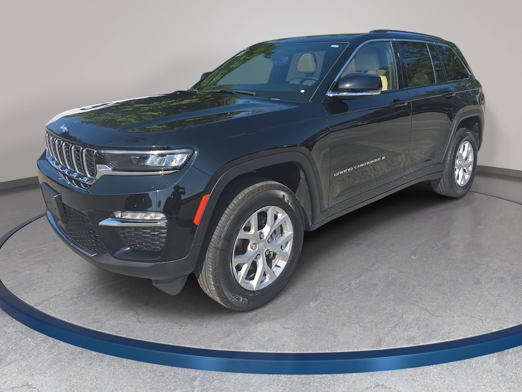 Used 2023 Jeep Grand Cherokee Limited SUV