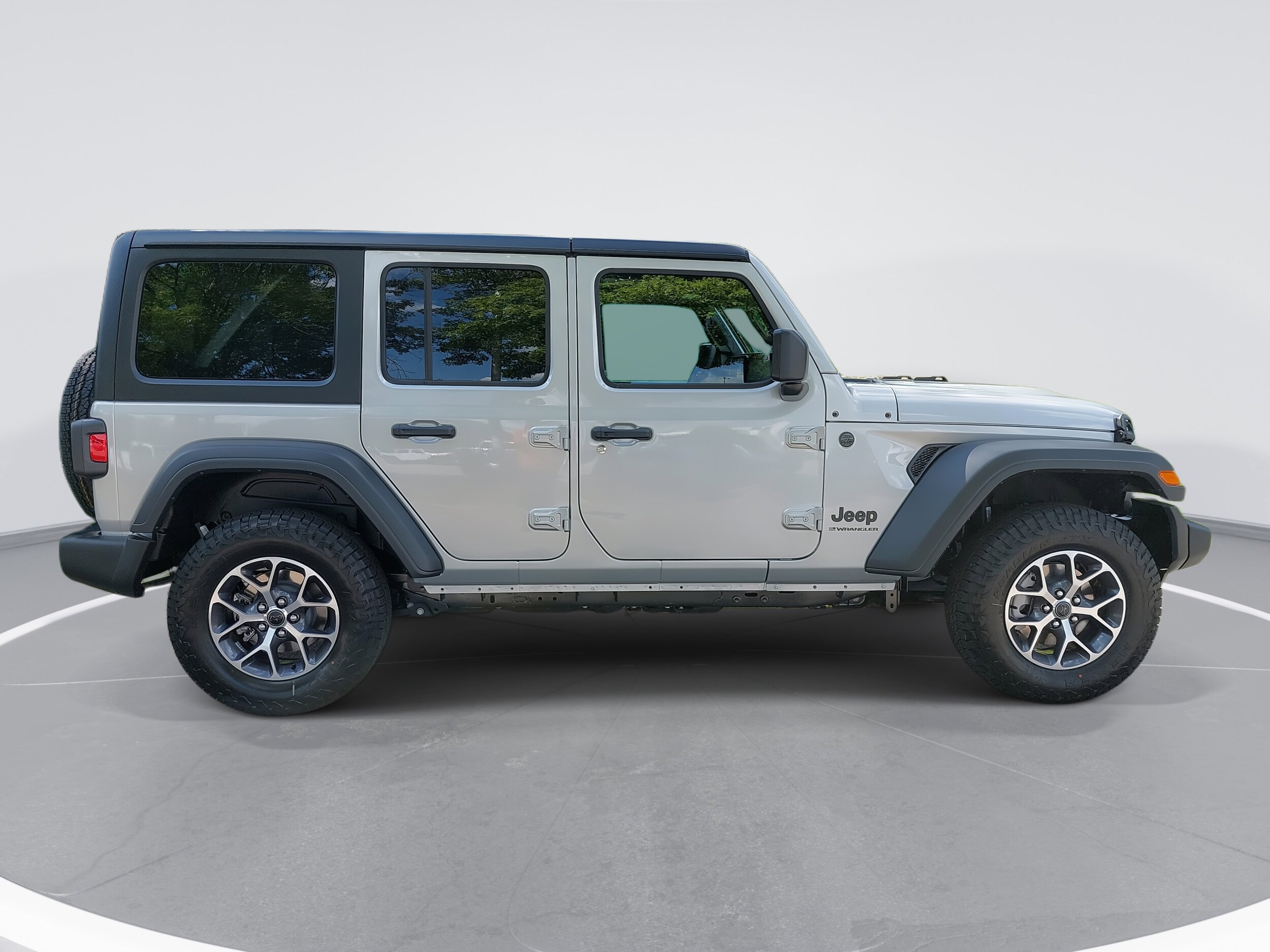 2024 Jeep Wrangler Sport S photo 4