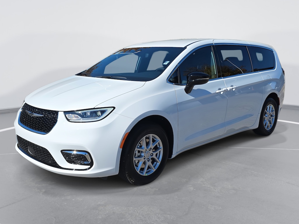 New 2026 Chrysler Pacifica SELECT Passenger Van